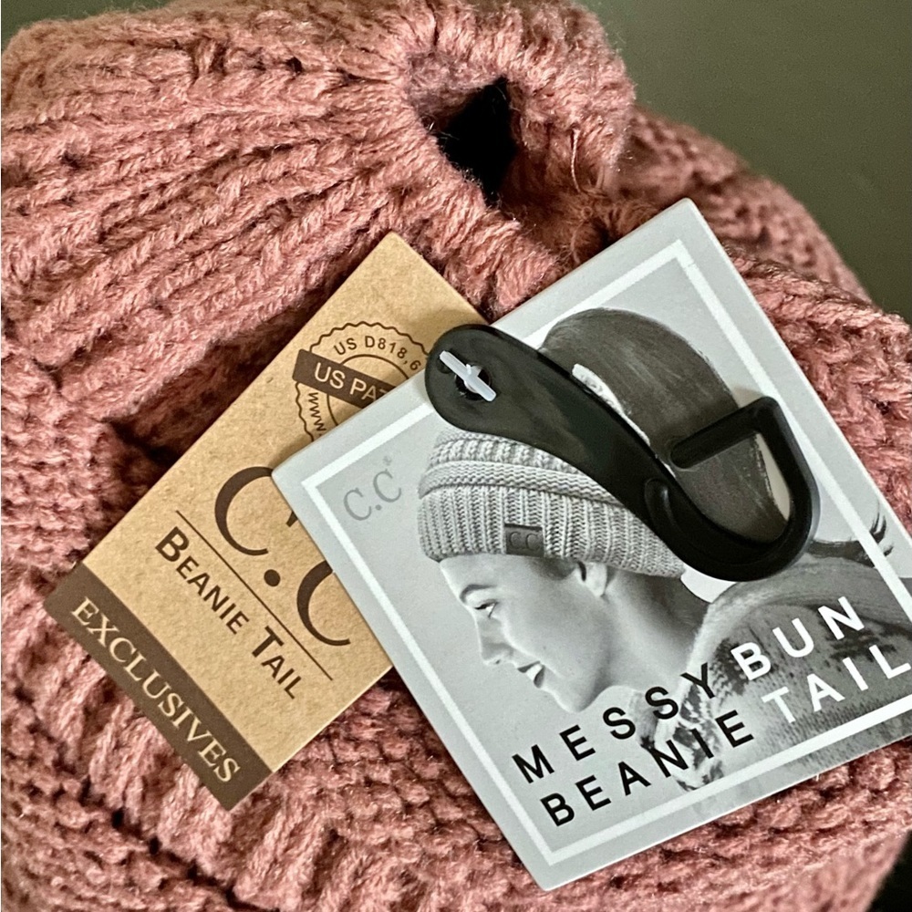 New Adult Size CC Pink Cable Knit Beanie Tail Ponytail Hat w/ Gold Details - Picture 5 of 6